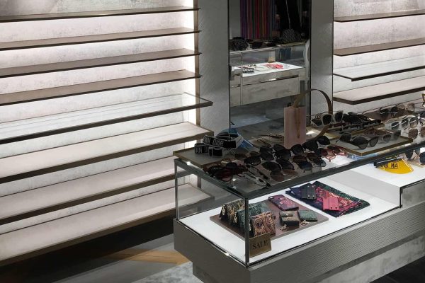 lighting-glass-shelving-commercial-retail-2